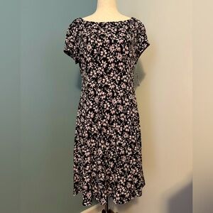 Women’s Roz & Ali Midi Dress. Petite Medium. New with tags.